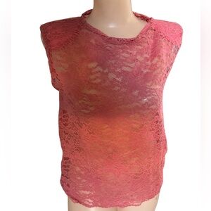 Wanderlux Lace Sleeveless Top in Pink size Small